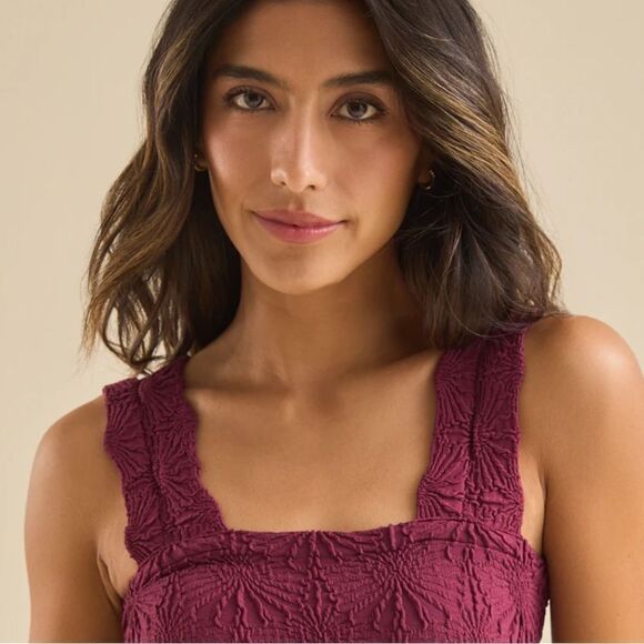 ALTAR’D STATE Blaire Wine Maroon Seamless Floral Square Neck Wide Strap Cami - Picture 7 of 16